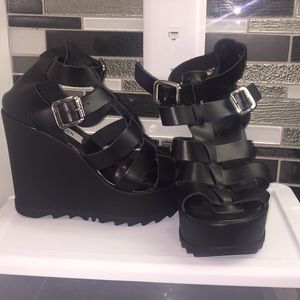 Black sandal heels